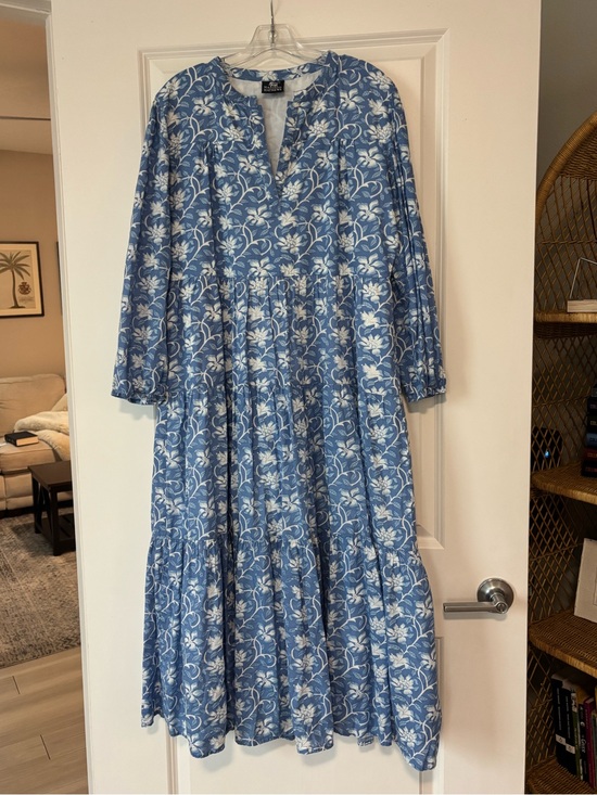 Madison Mathews Dresses & Skirts - Madison Mathew’s Dress